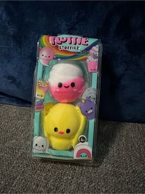 Fluffie Stuffiez Minis Pink & Yellow Plush Duo brand new